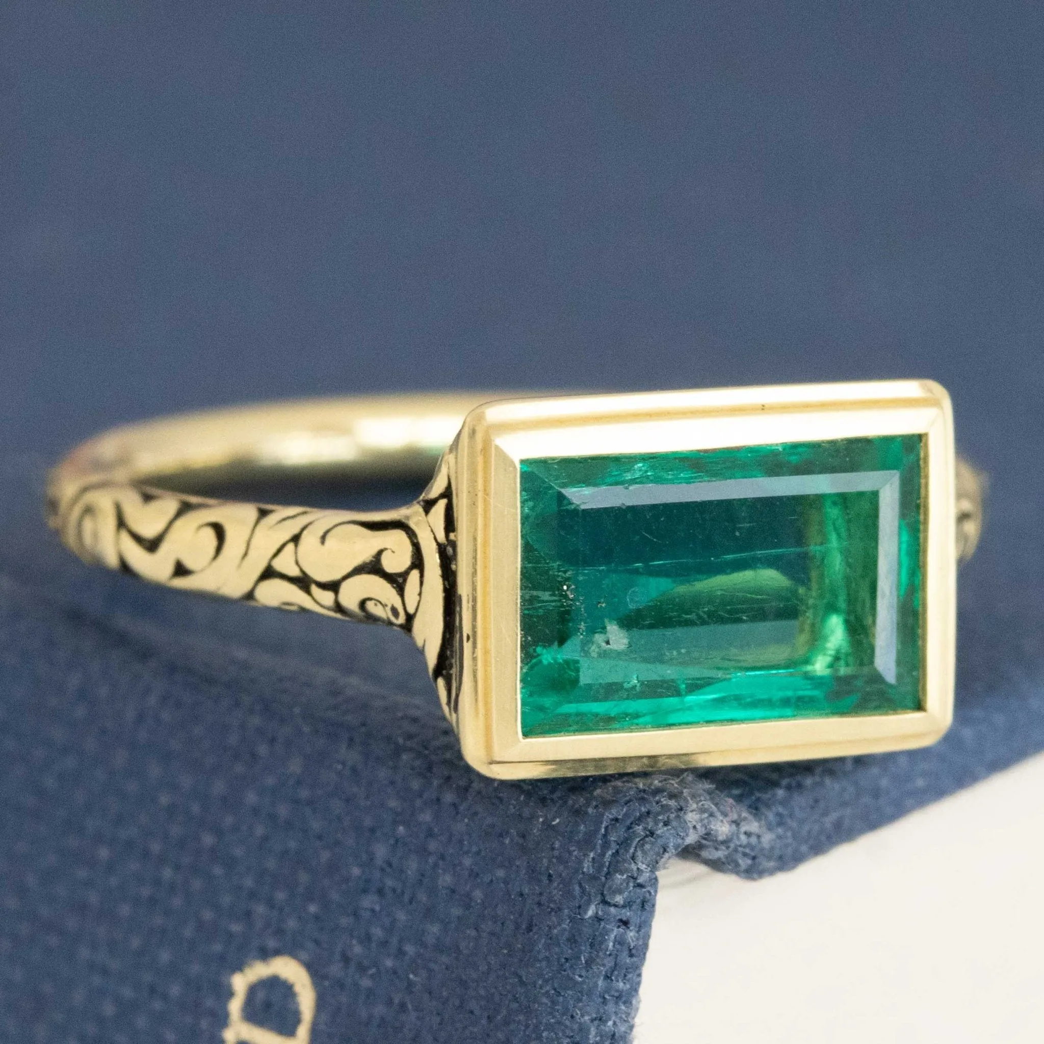 1.18ct Colombian Emerald Engraved Bezel Ring