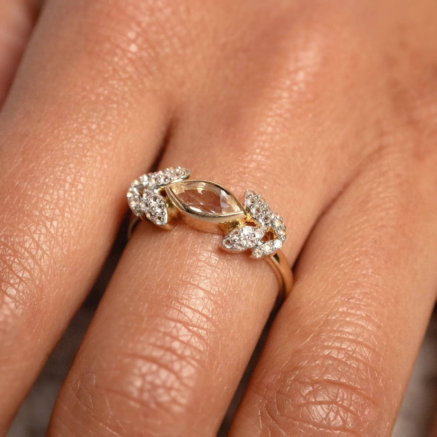 14k Vintage Inspired Laurel Crown Ring
