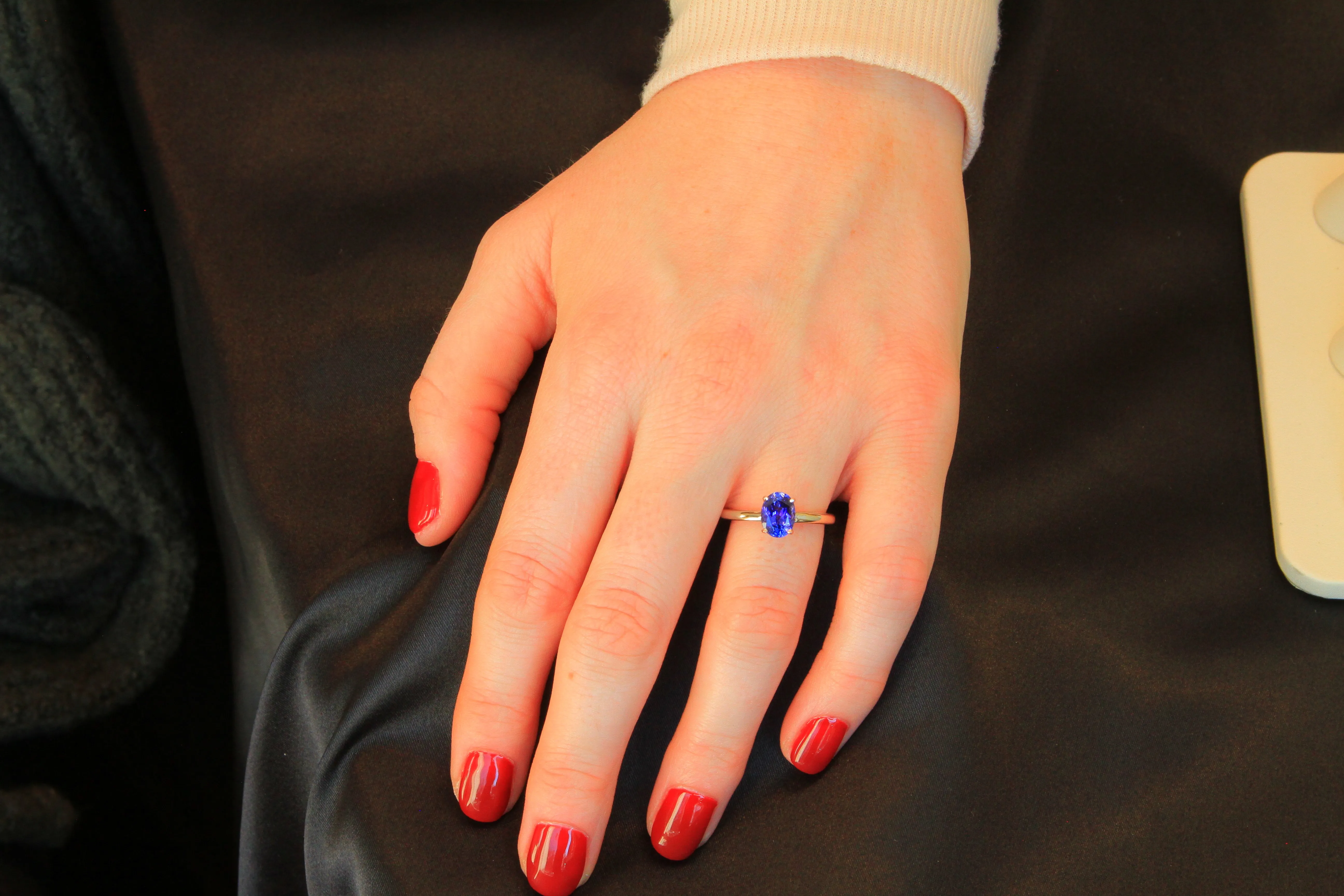 14K White and Rose Gold Tanzanite Ring 1.34 Carats
