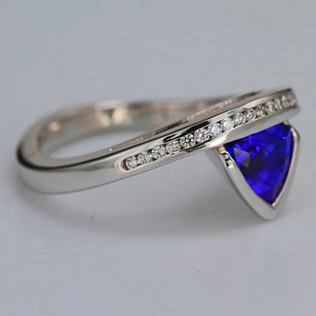 14K White Gold Trilliant Shaped Tanzanite and Diamond Ring 1.18 Carats