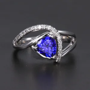 14K White Gold Trilliant Tanzanite and Diamond Ring 1.36 Carats