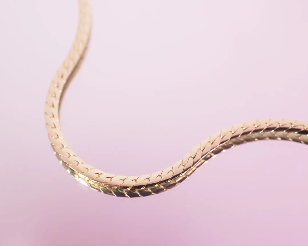18" Venus Necklace