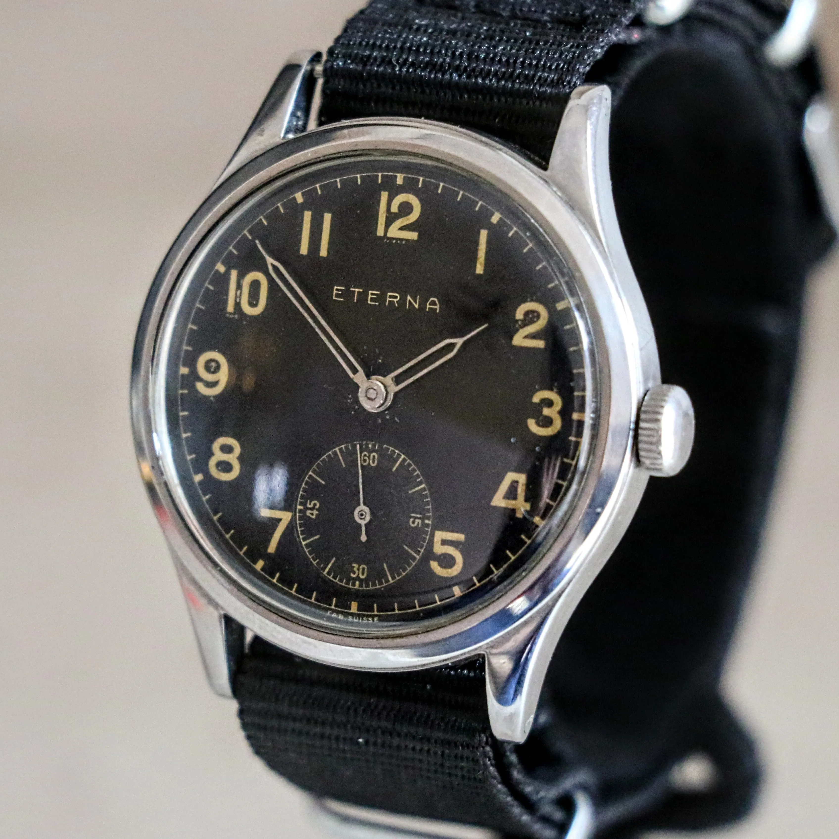 1942 ETERNA WWII Military Jumbo Wristwatch 15 Jewels Cal. 852 Swiss Vintage Watch