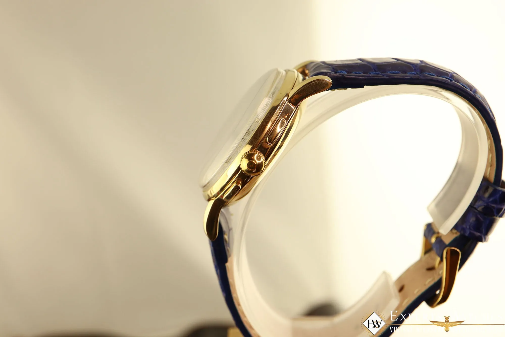 1949 Vintage Omega 2439 Chronograph 14K Gold Cal 321 Box Blue Art Deco Hands