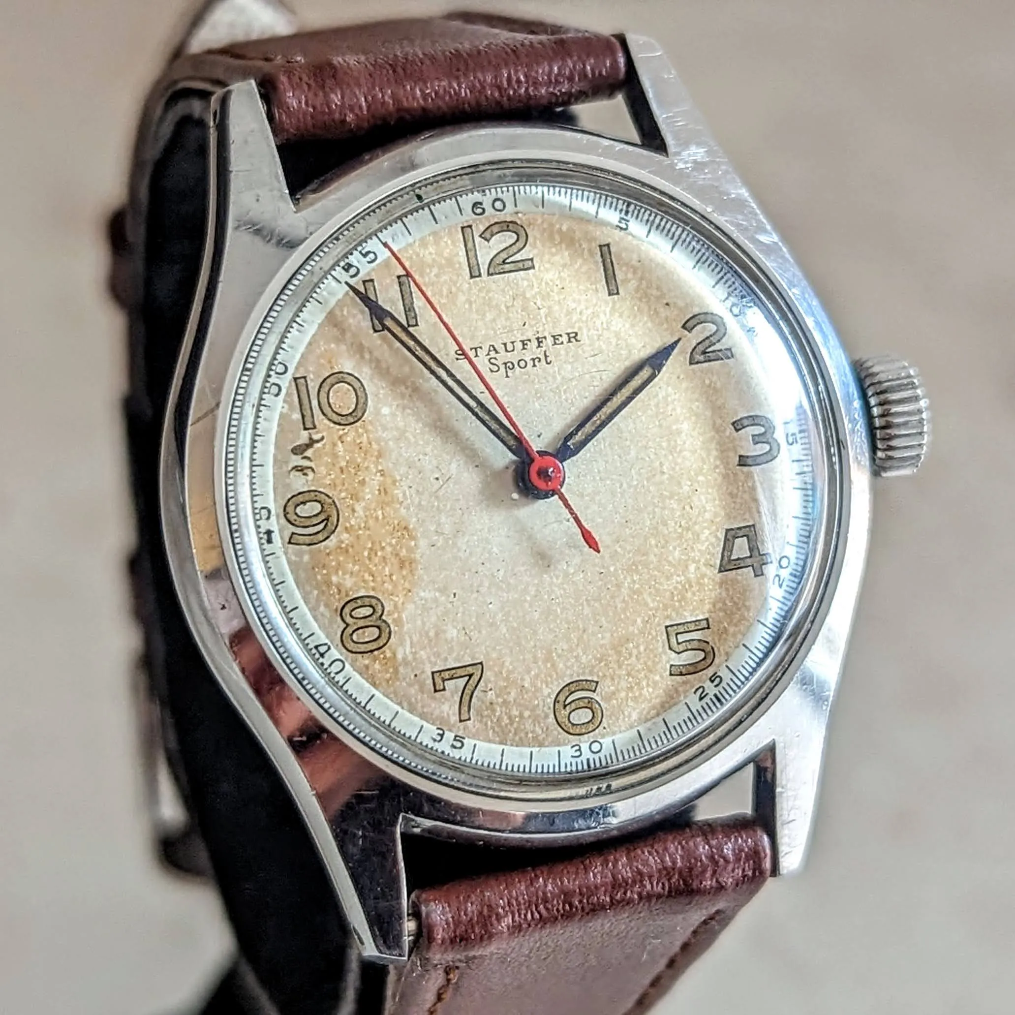 1950s STAUFFER Sport Wristwatch 17 Jewels Swiss Made Military Style Watch