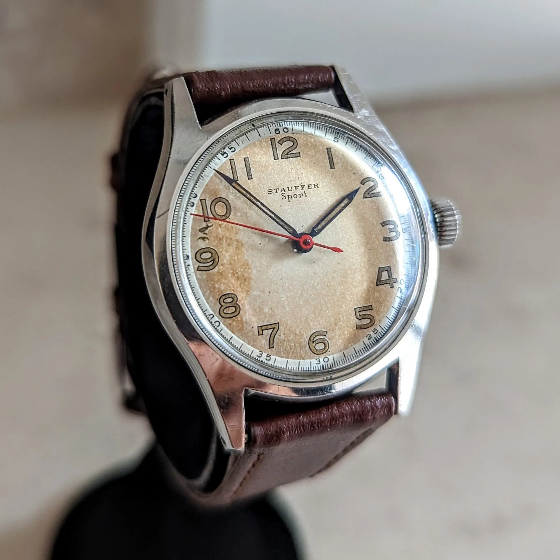 1950s STAUFFER Sport Wristwatch 17 Jewels Swiss Made Military Style Watch