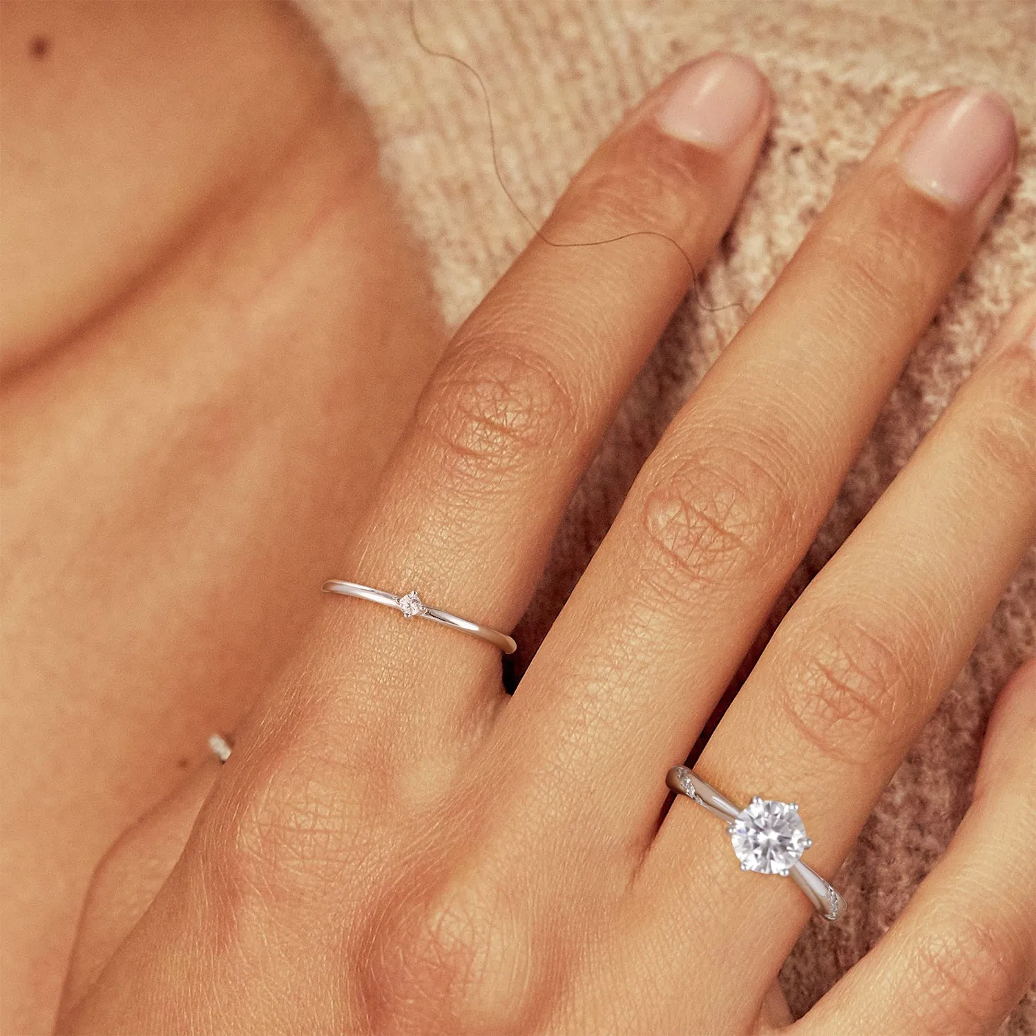 1CT Round Cut Moissanite Wedding Rings