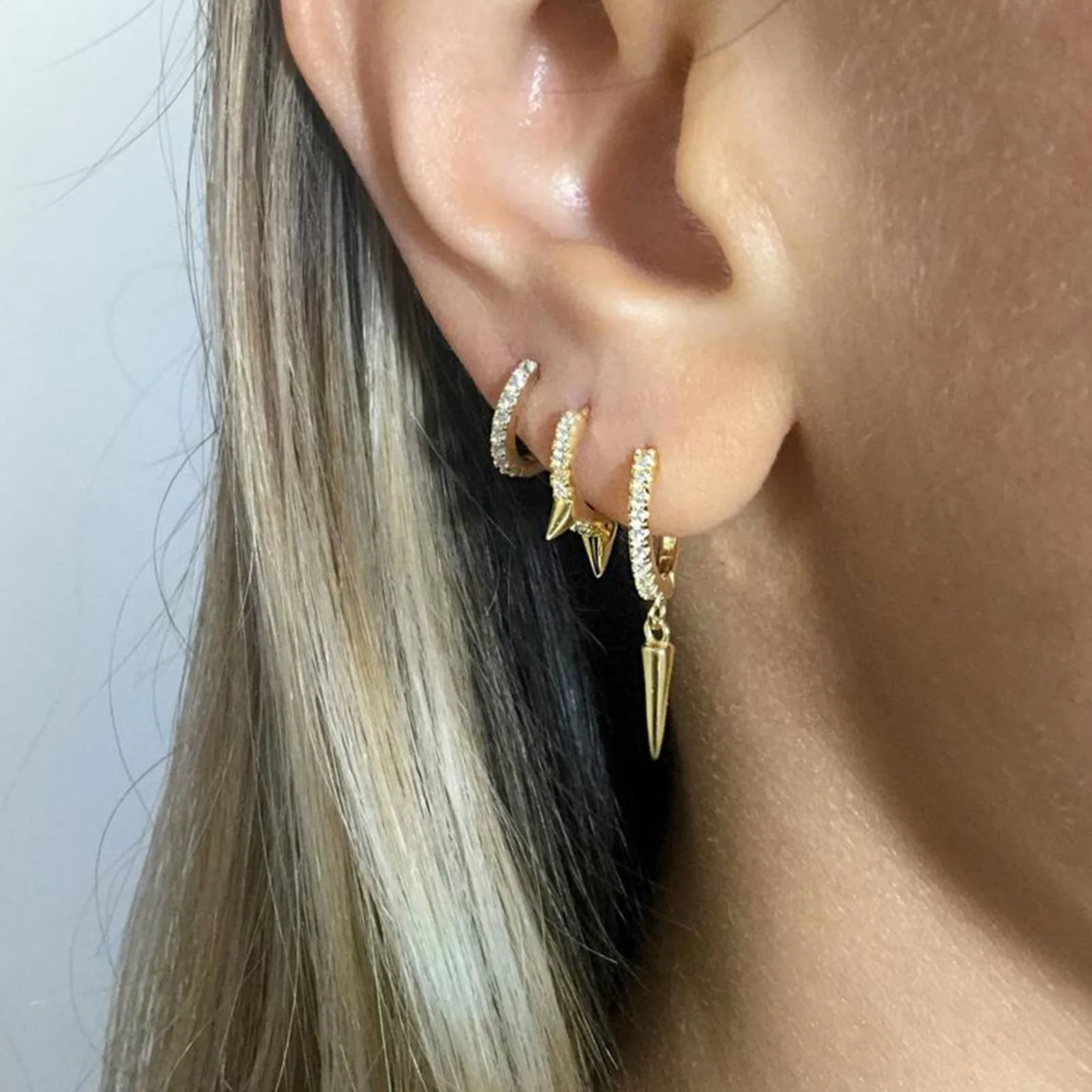 2 Pairs Spike Huggie Earrings