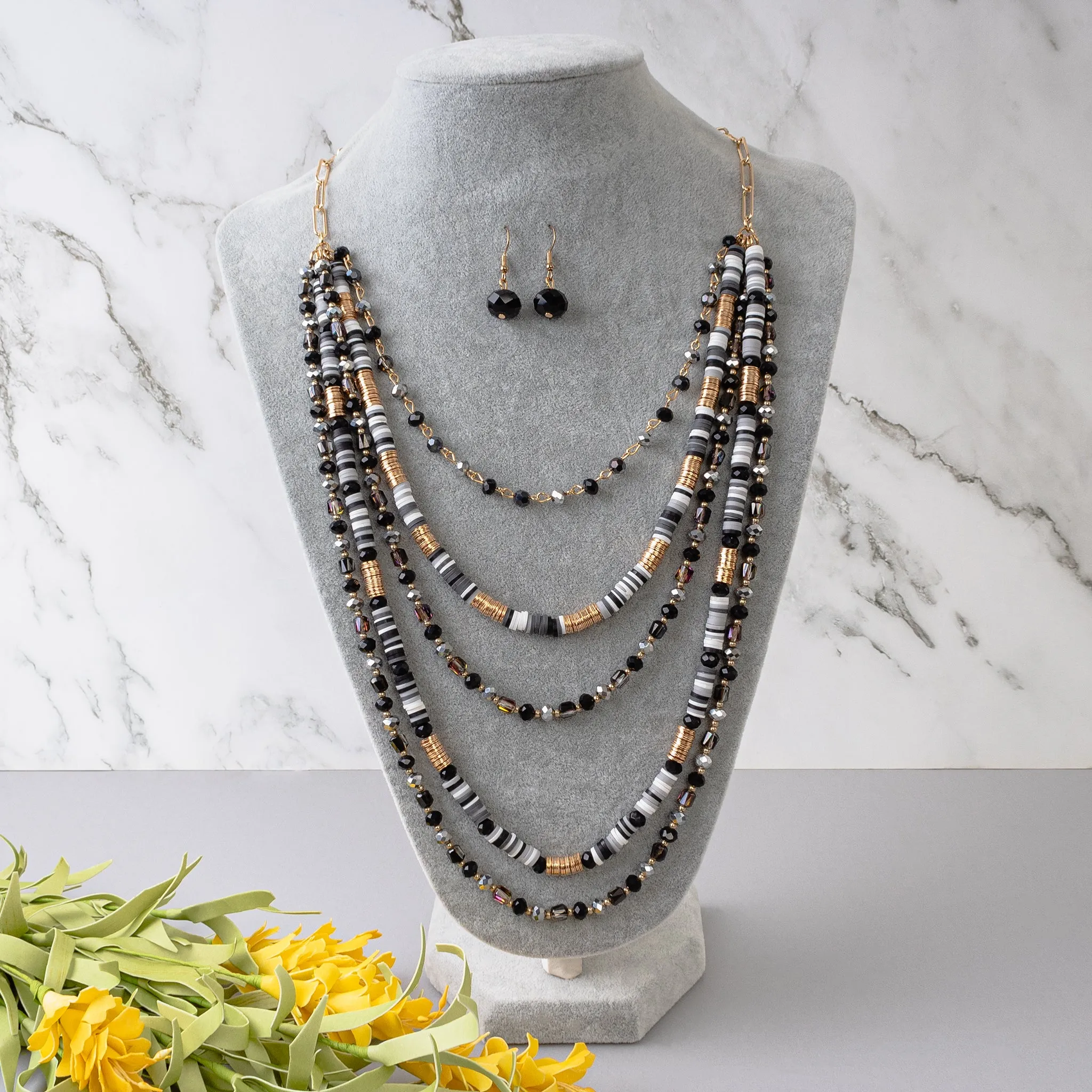 72796 - Layered Crystal Beaded Necklace - Black
