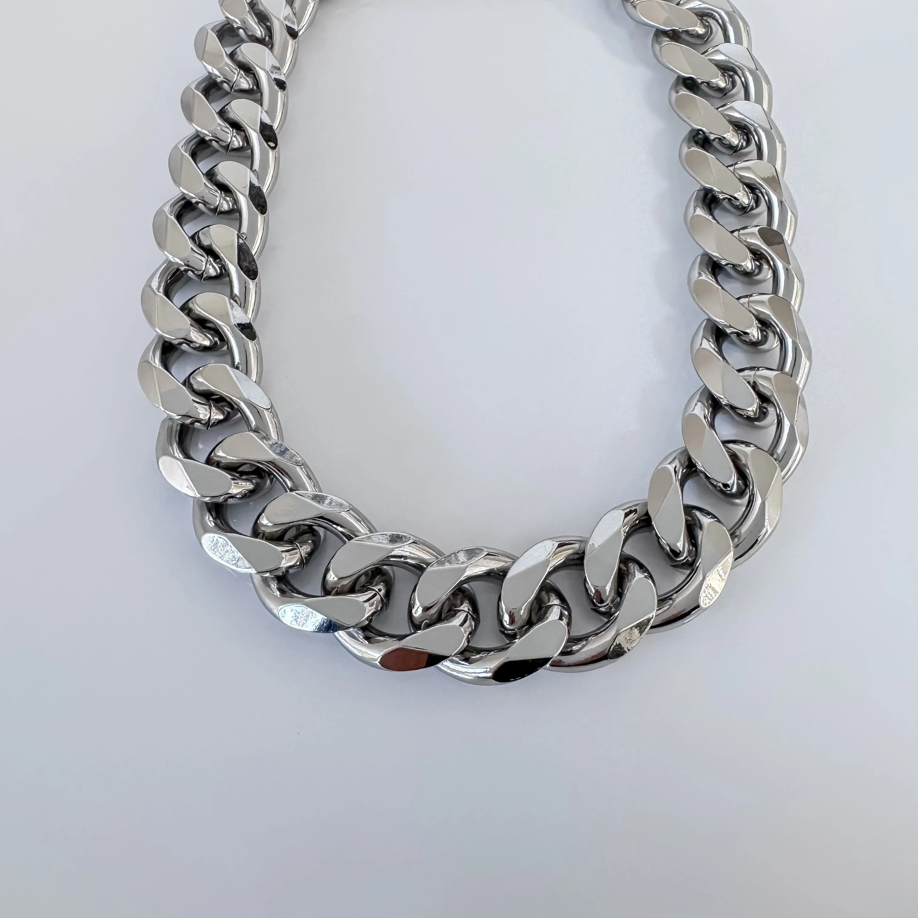 Belle Necklace
