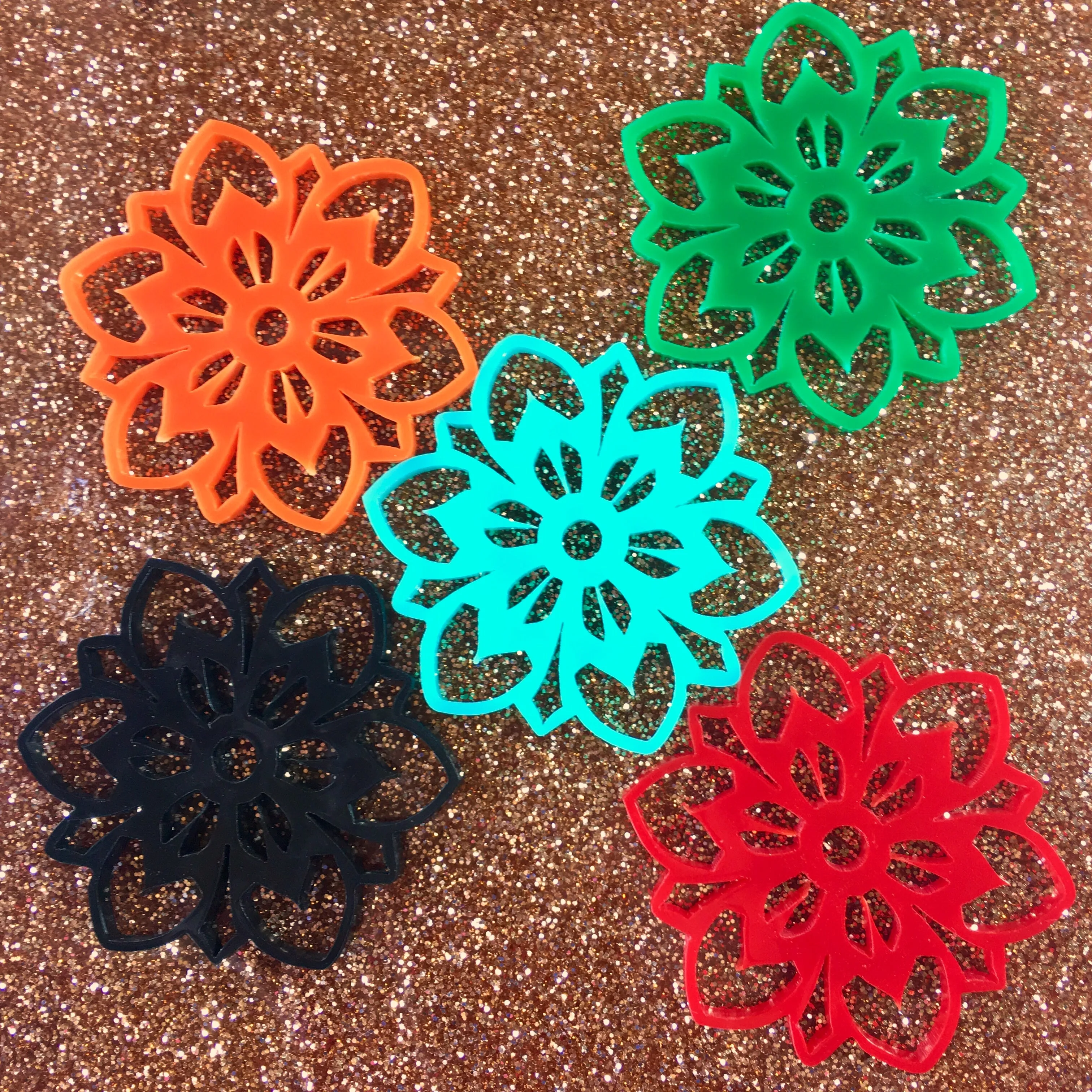 Big Mandalas Charms / 5 Pieces, 50mm
