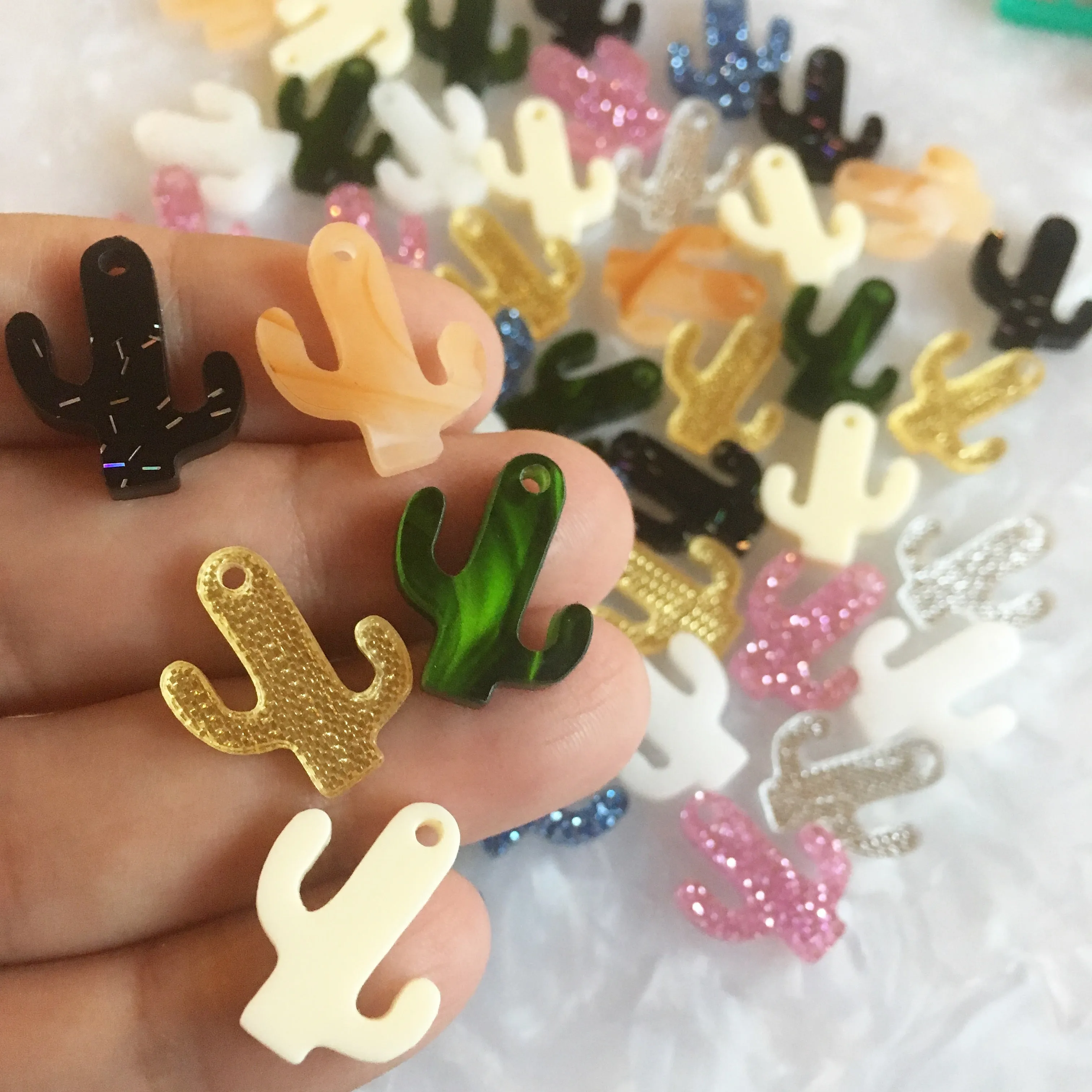 Cactus charms / 10 Pieces, 20mm