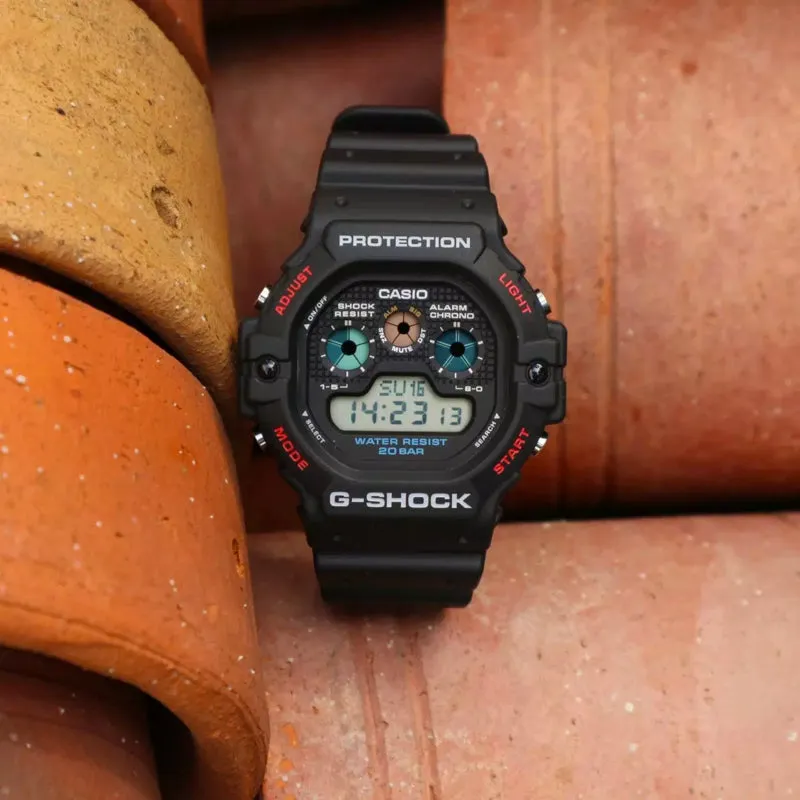 Casio - DW-5900-1DR