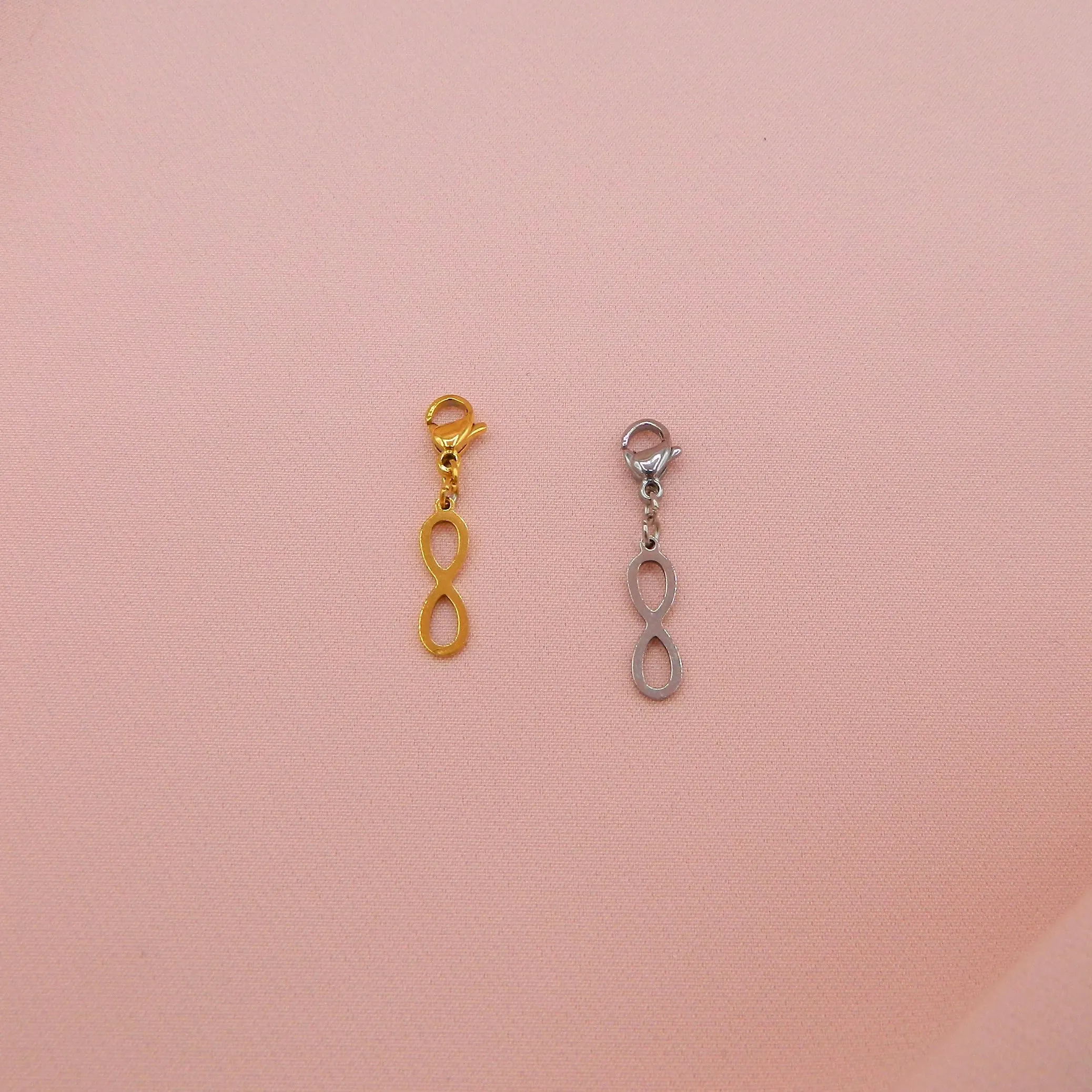 CHARMS INFINI