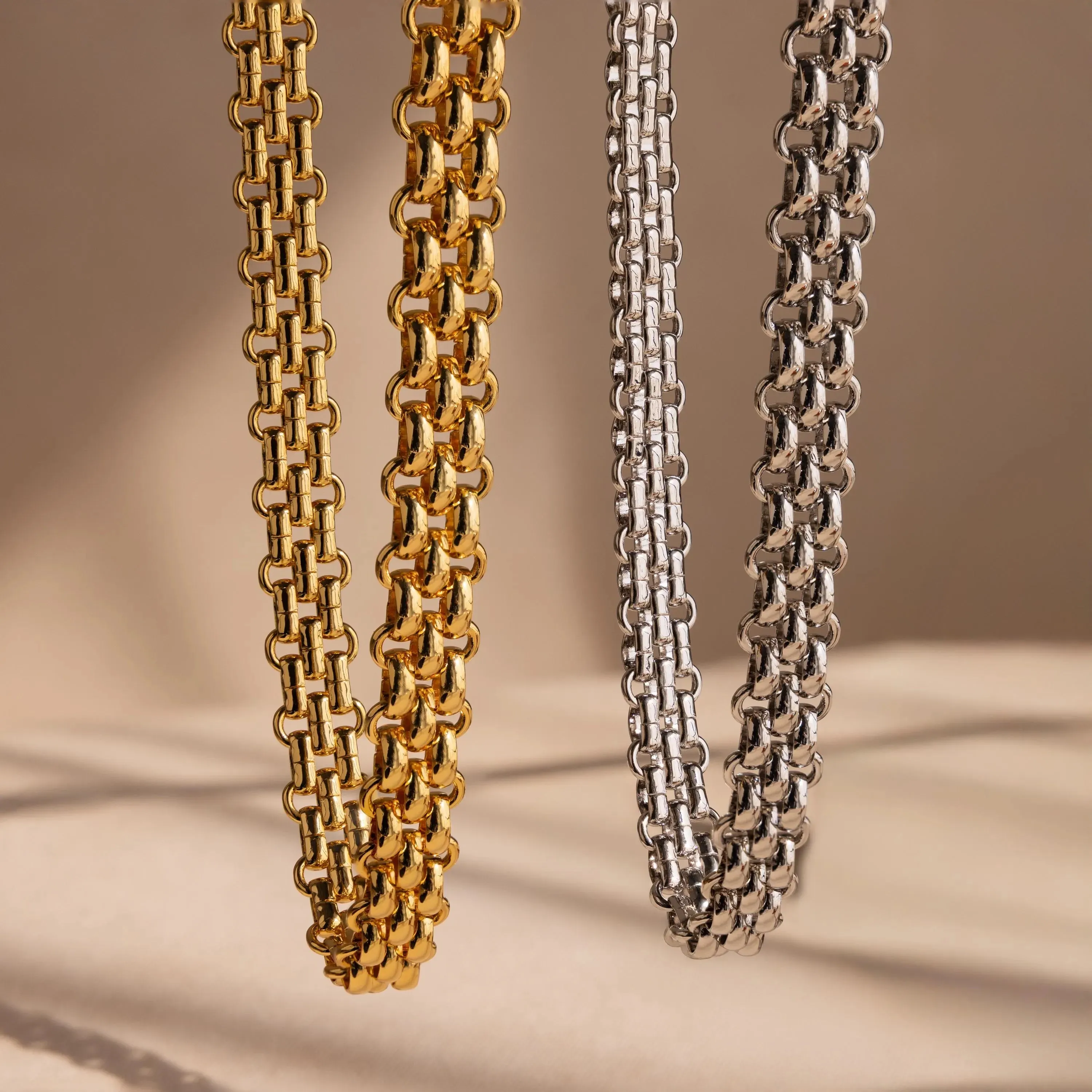 Chunky Link Mesh Necklace