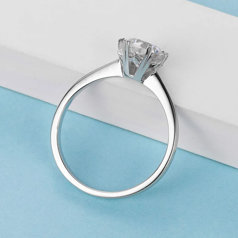 Classic Round Cut Moissanite Diamond Solitaire Ring