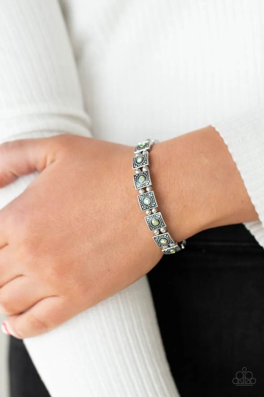 Cosmic Conquest Green Paparazzi Bracelet