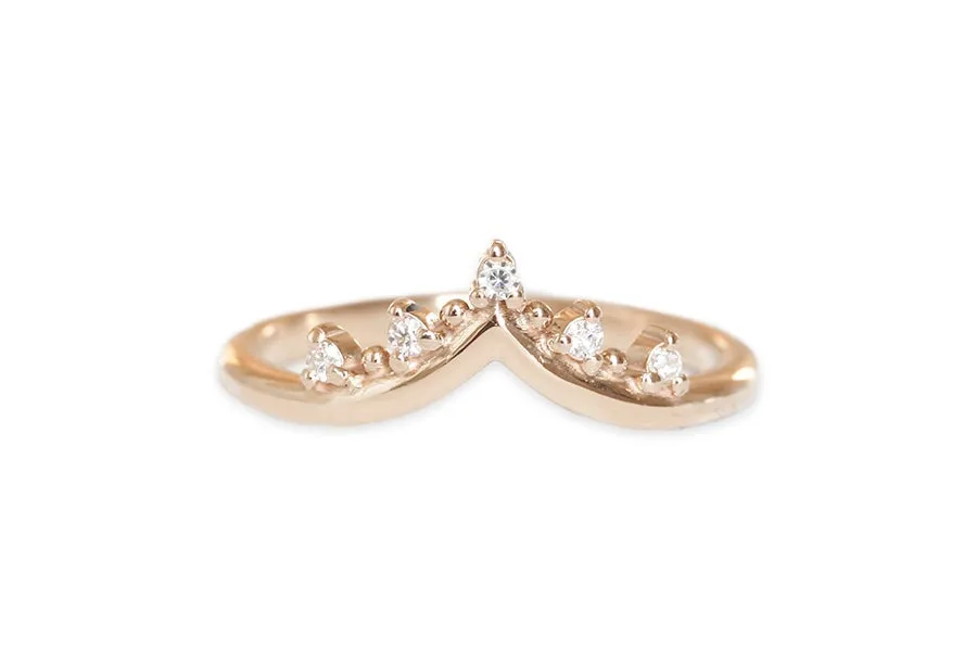 Crown Creste Moissanite Ring