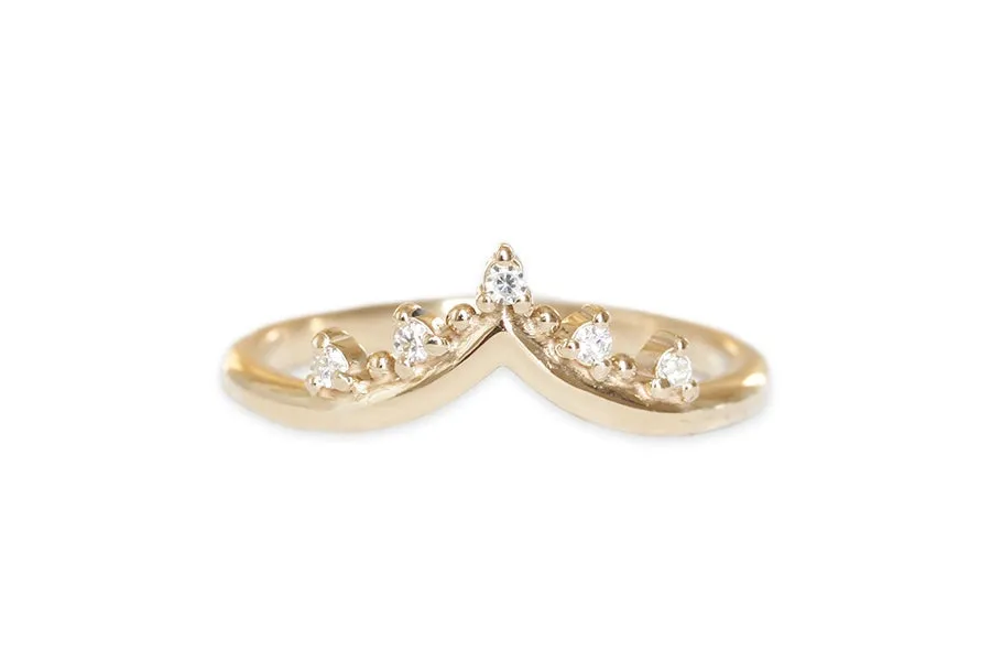 Crown Creste Moissanite Ring