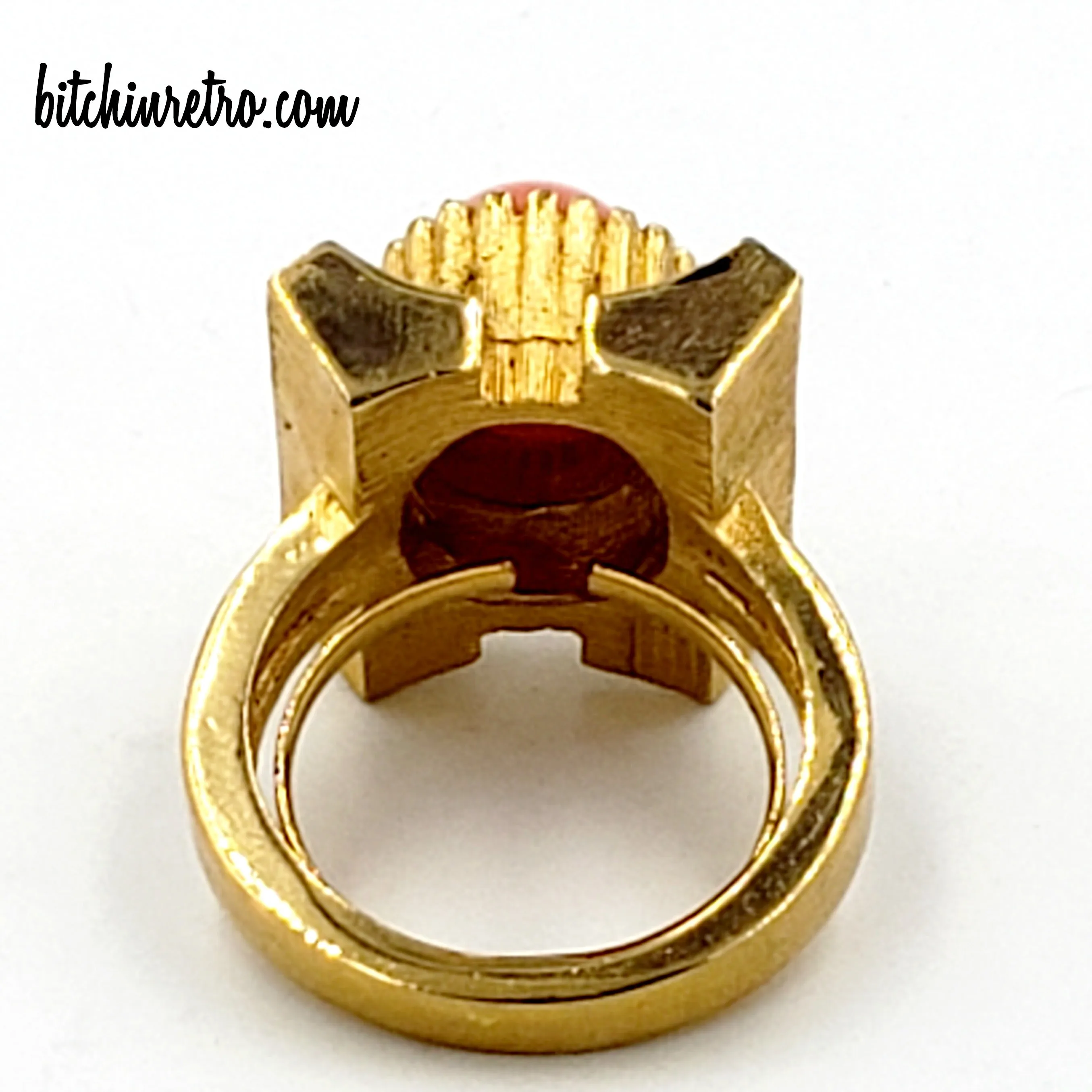 Crown Trifari Vintage Cocktail Ring With Art Deco Style