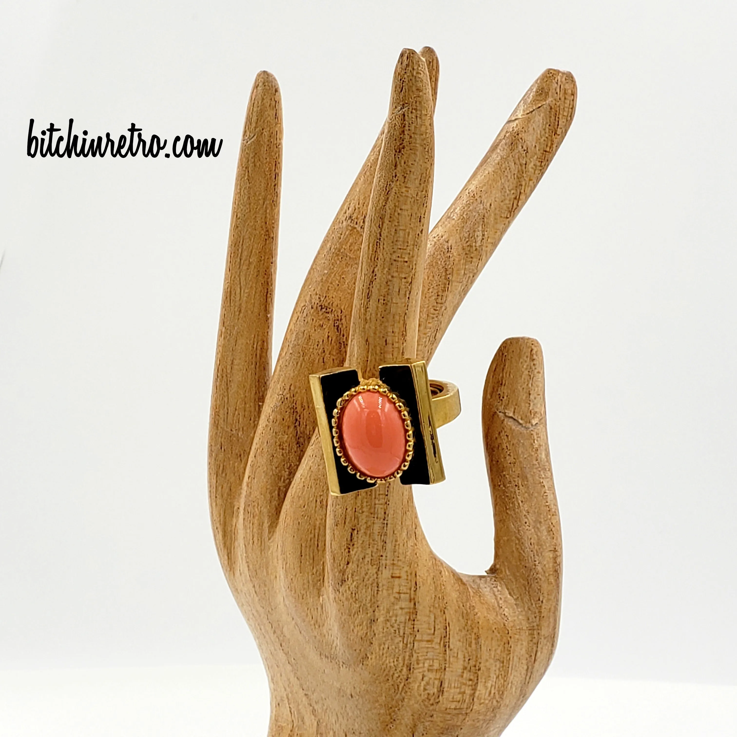 Crown Trifari Vintage Cocktail Ring With Art Deco Style