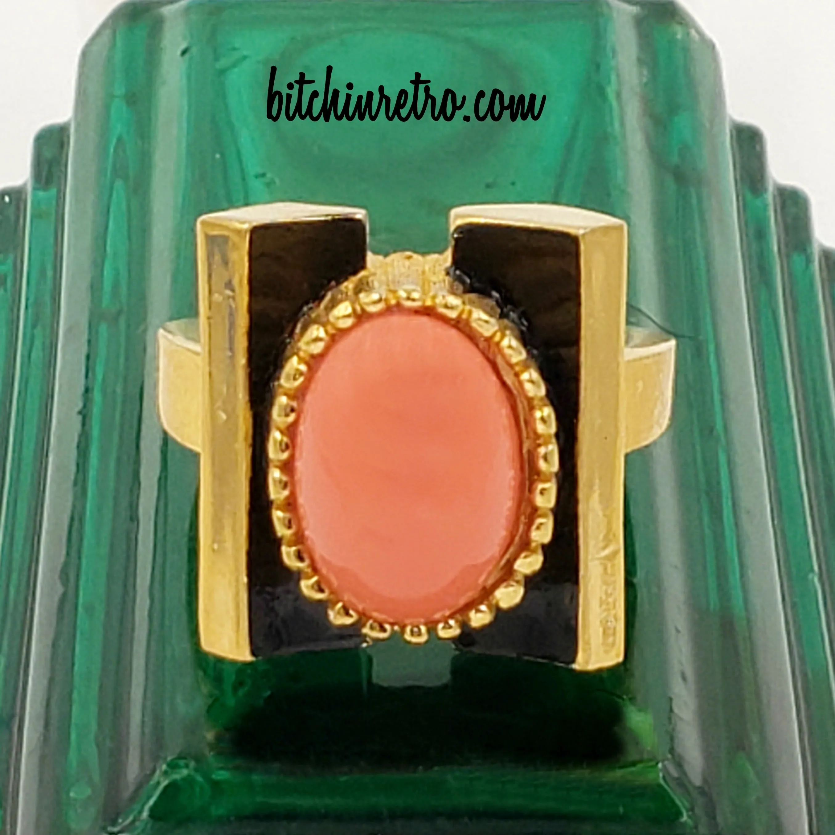 Crown Trifari Vintage Cocktail Ring With Art Deco Style