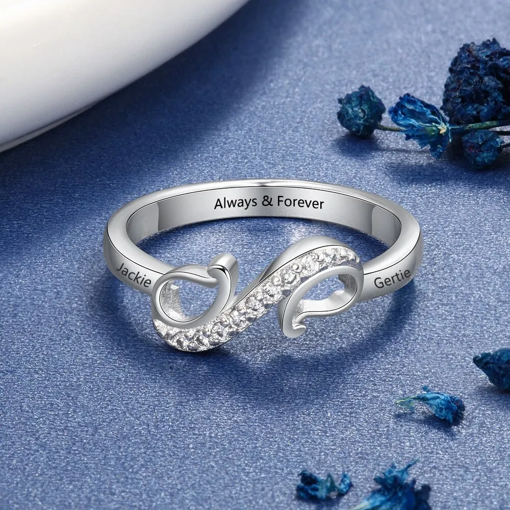 Customized Geometric Style Engraved Name Ring For Women