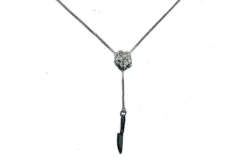 Cutting Roses Lariat
