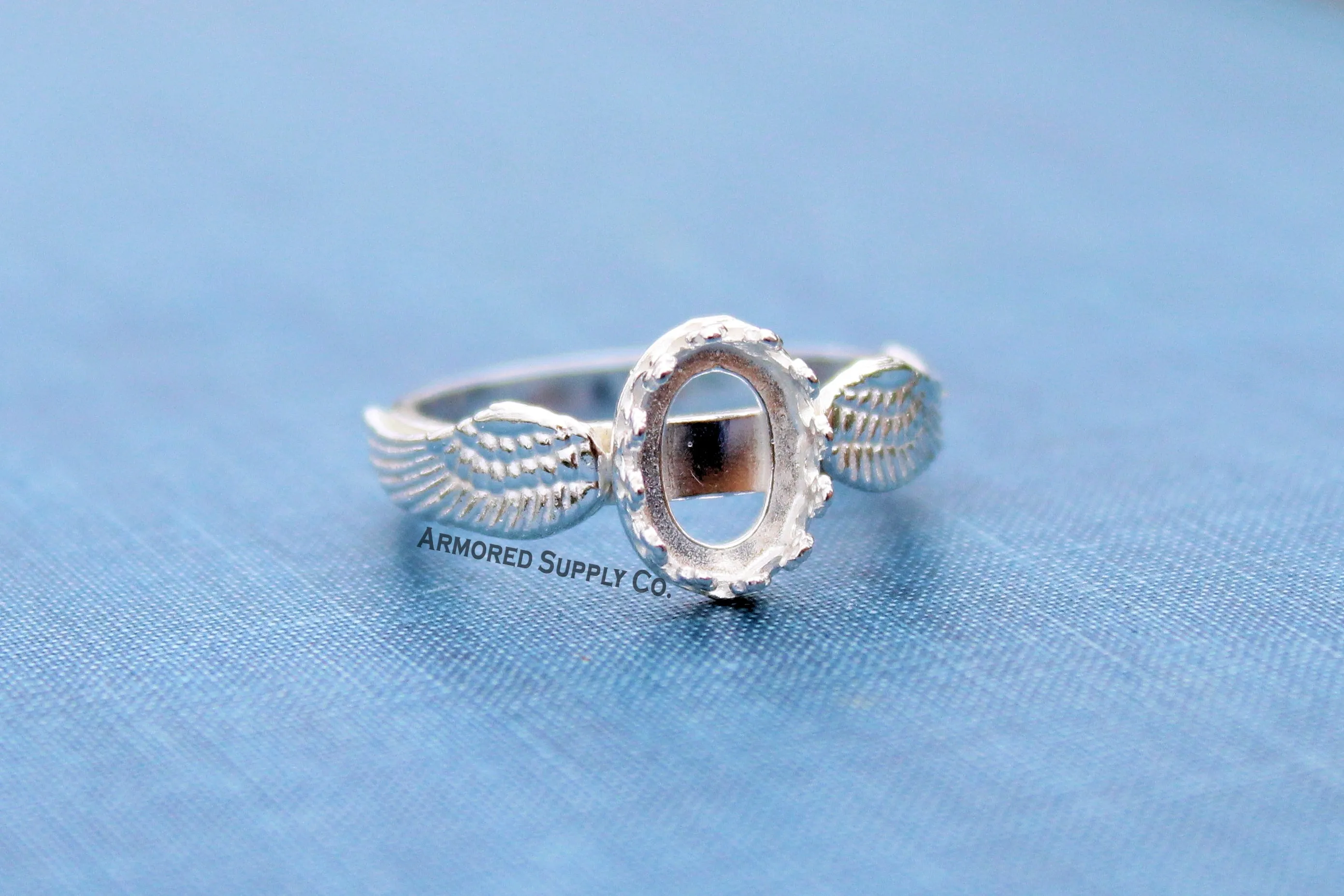 Double Angel Wing Crown Oval Bezel Ring blank