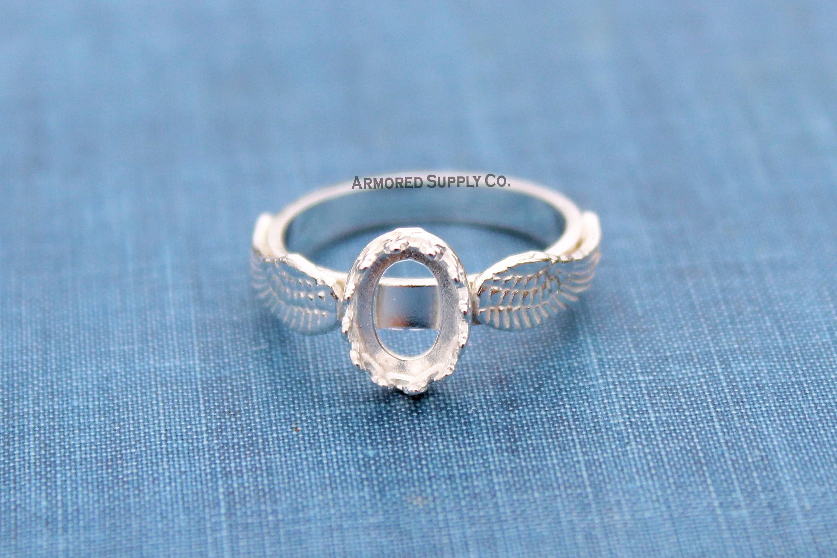 Double Angel Wing Crown Oval Bezel Ring blank