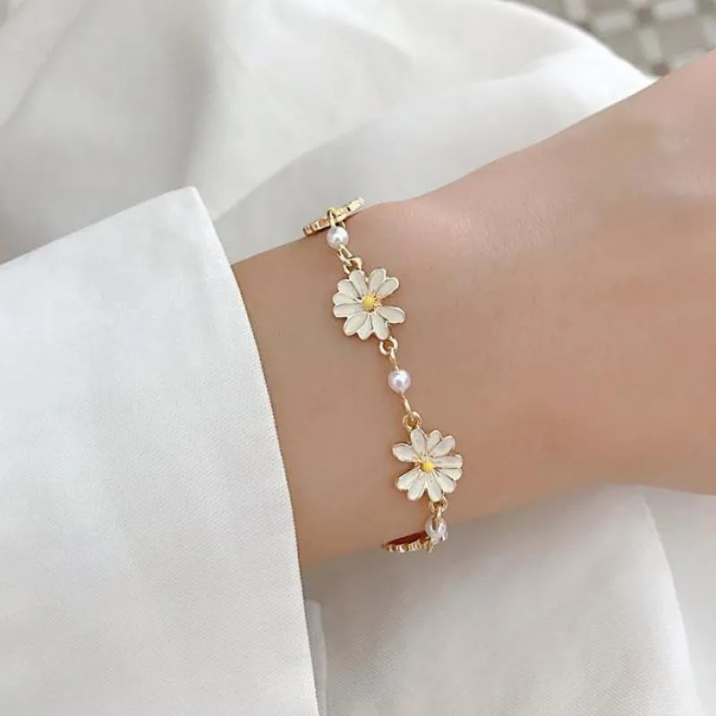 Flower Pearl Bracelet Women Party Banquet Statement Jewelry Gift