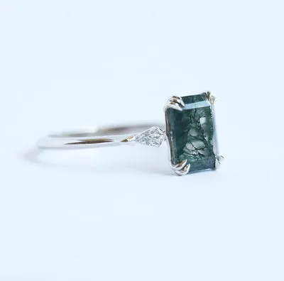 Georgia Moss Agate Ring with Accent Diamonds