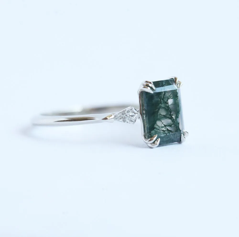 Georgia Moss Agate Ring with Accent Diamonds