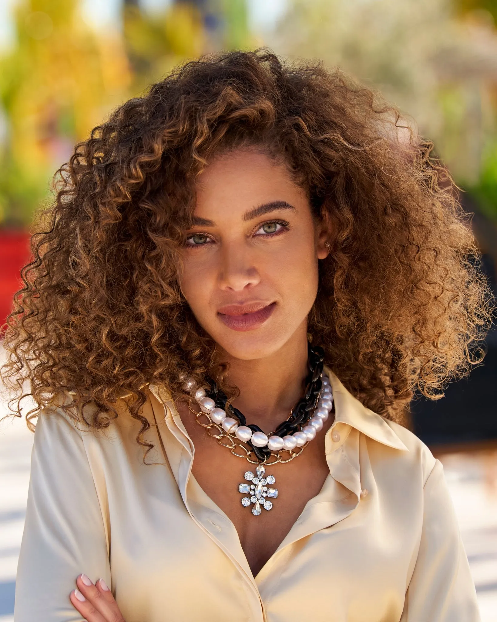 Gold Chains & Pearls Layered Necklace Black/White/Gold