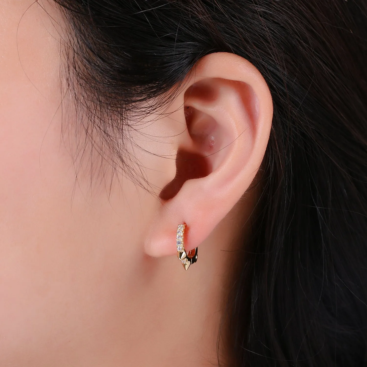 Gold Spike hoops, Tiny Spike Earrings, hoop spike earrings, mini hoops, mini earrings, minimalist earrings, huggie hoops, Dainty hoops P-050
