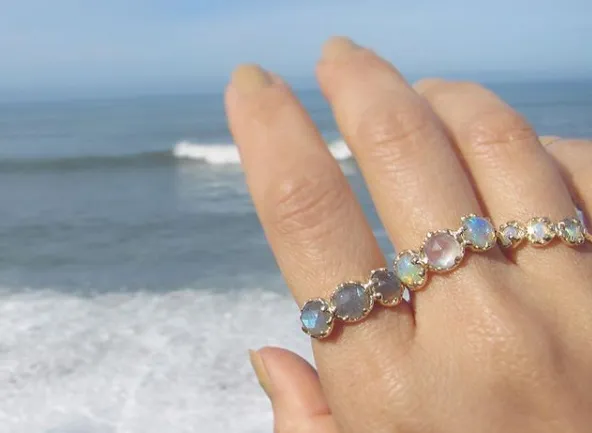 Haku Lei Labradorite Ring
