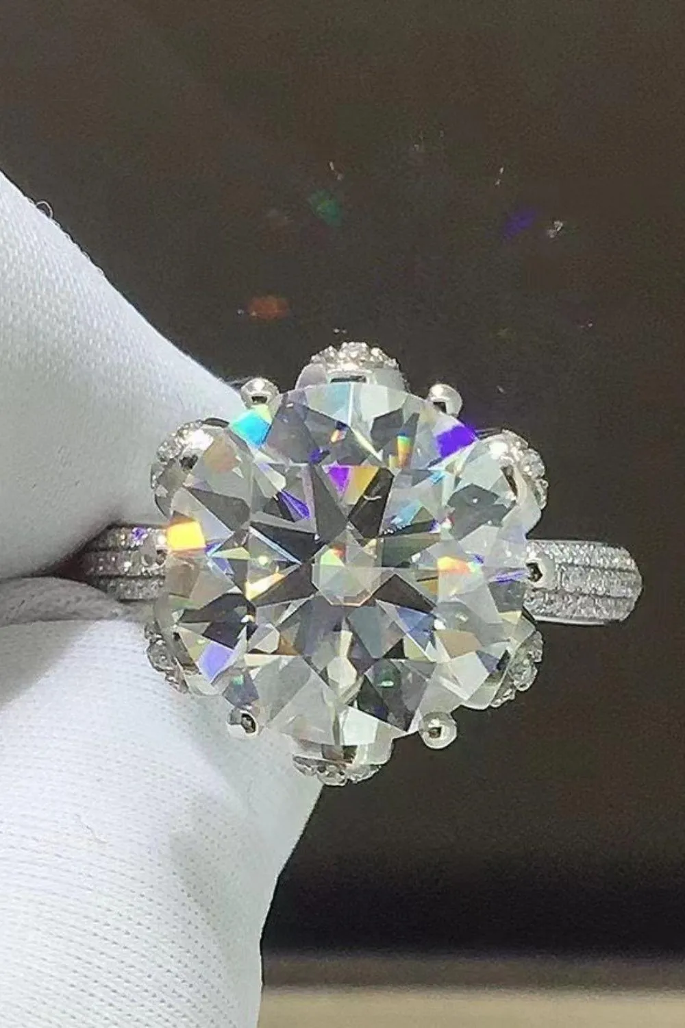 Hazel Blues® | 5 Carat Moissanite Side Stone Ring