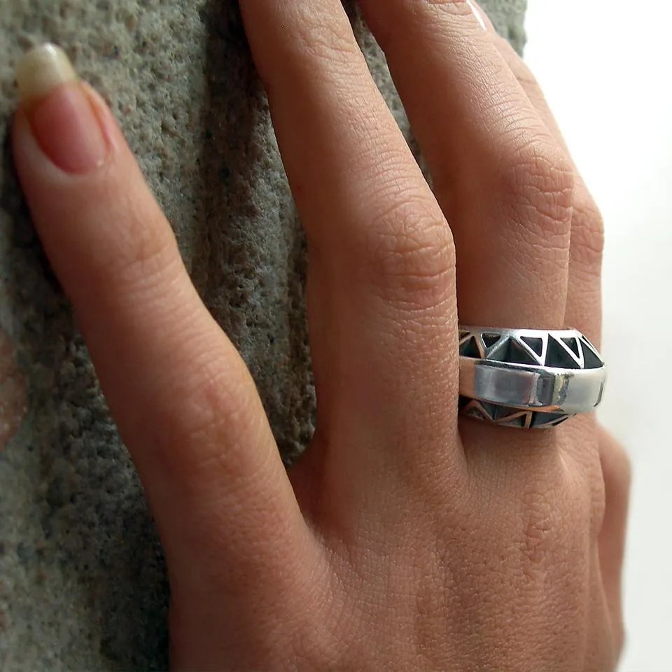 Hip hop jewelry- custom be still ring, silver