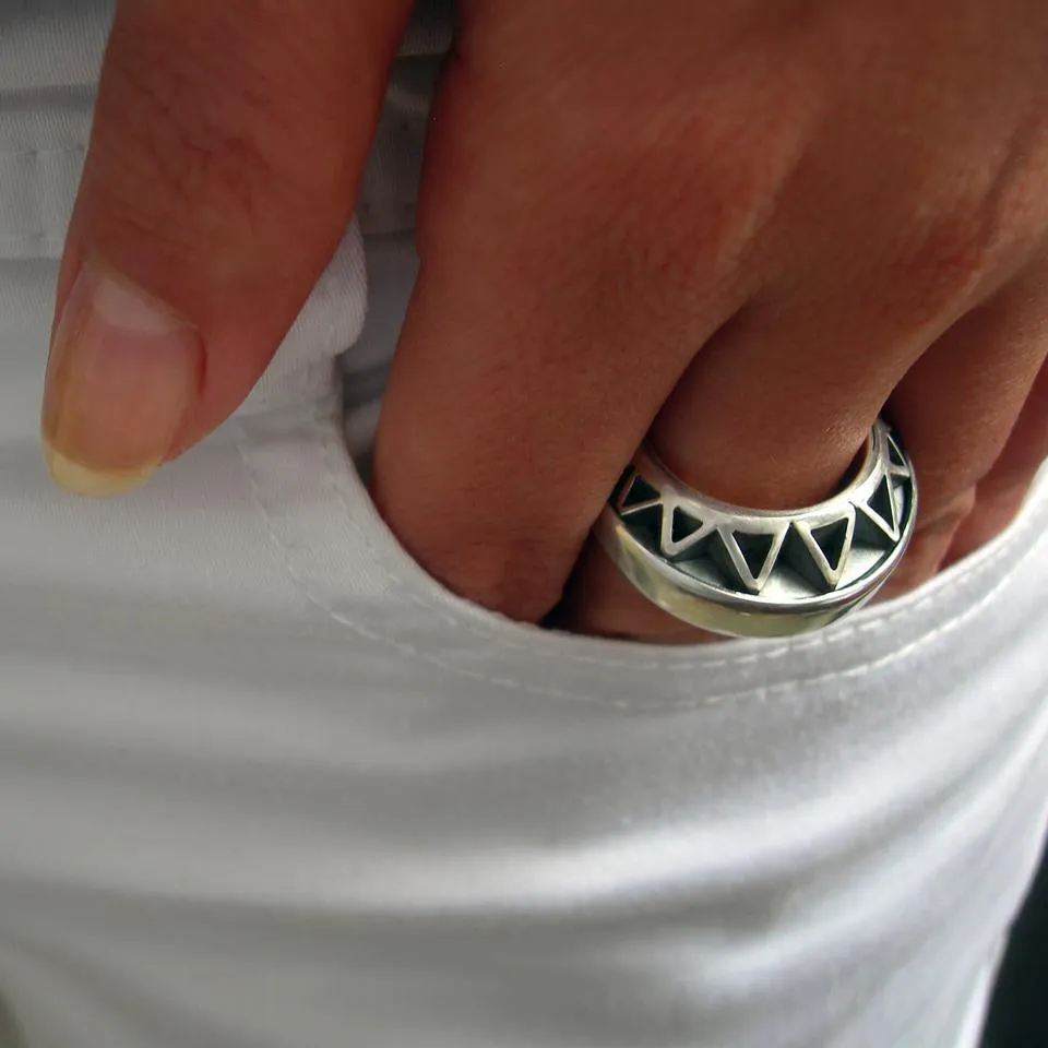 Hip hop jewelry- custom be still ring, silver