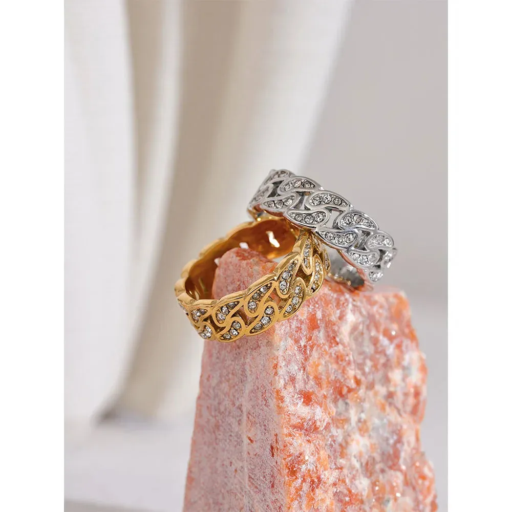 Hollow Ring