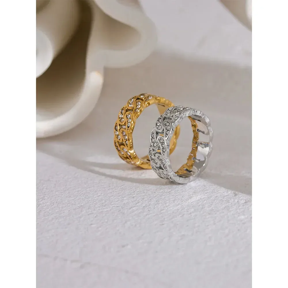 Hollow Ring