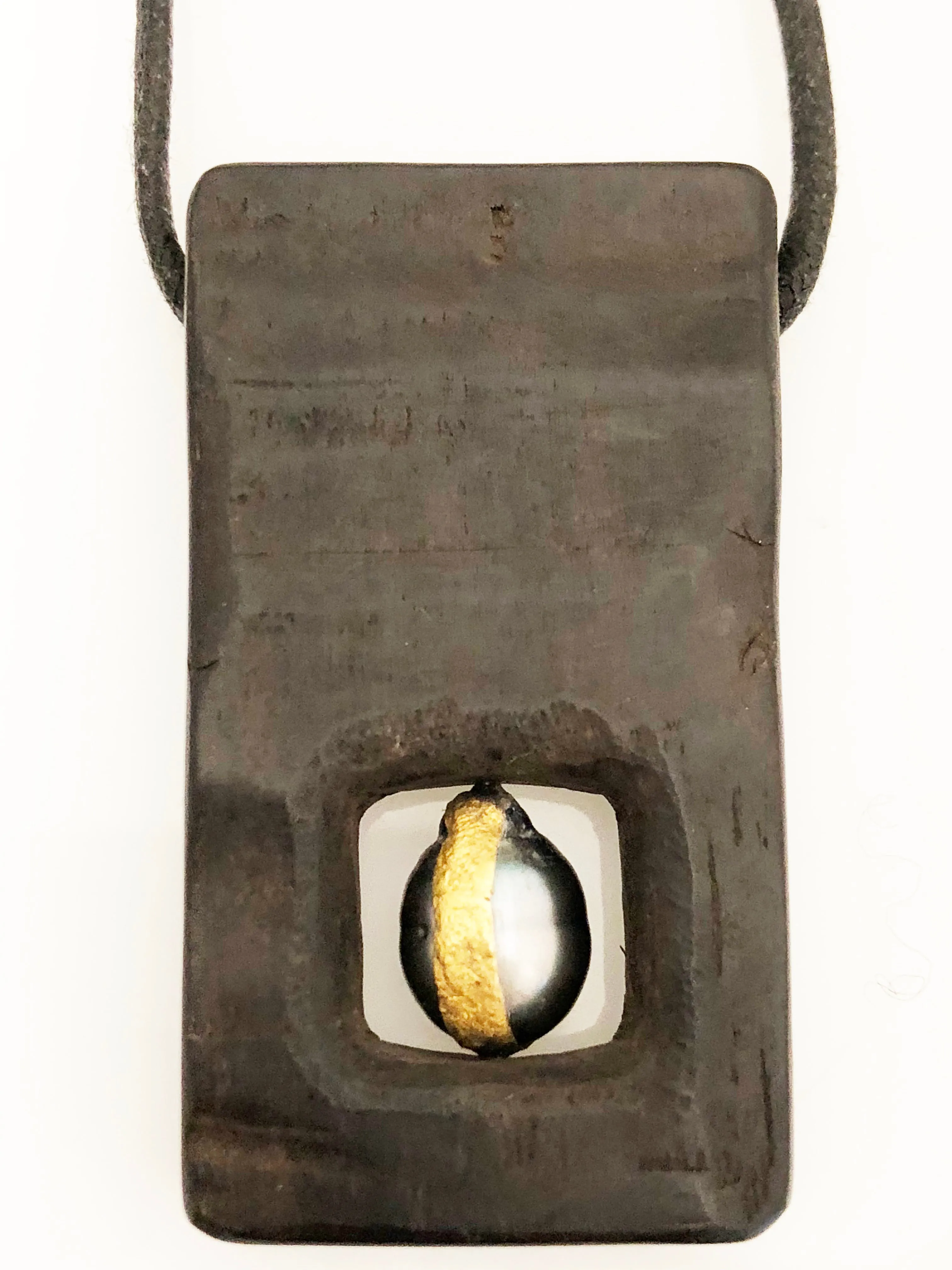 LoU Zeldis Wood Pendant with Pearl on Leather