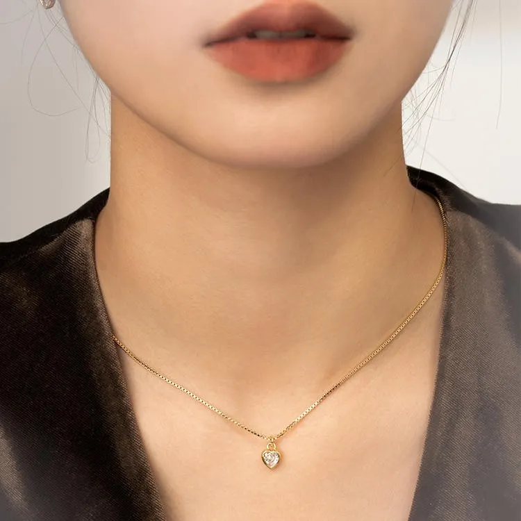 Luxury And Niche Accessory Necklaces