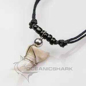 Mako shark teeth necklace black beaded c75