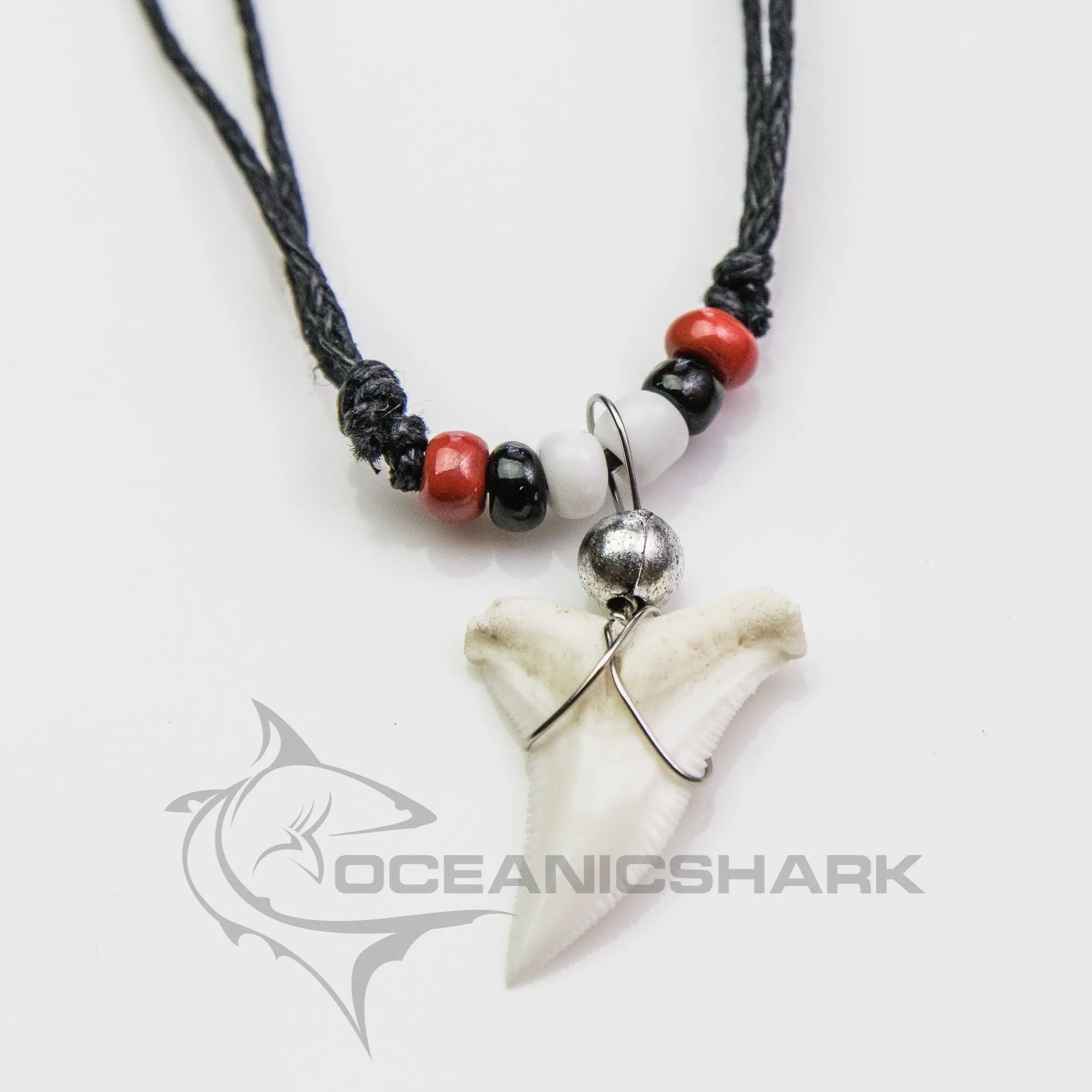 Manchester united fc shark teeth NL red black white c149