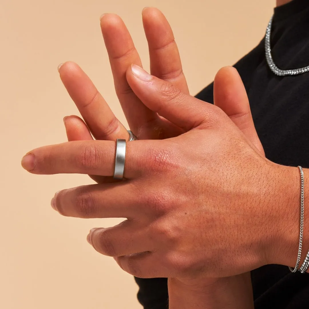 Medium Flat Ring