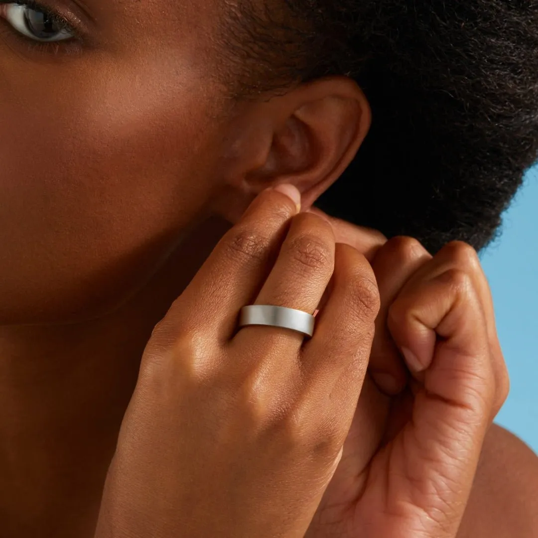 Medium Flat Ring