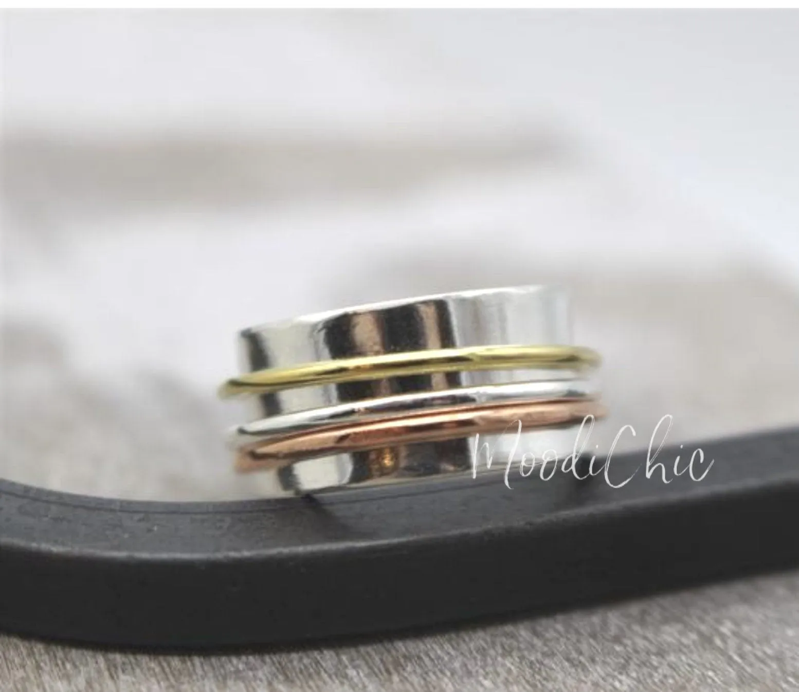 Mixed metal Spinner Ring