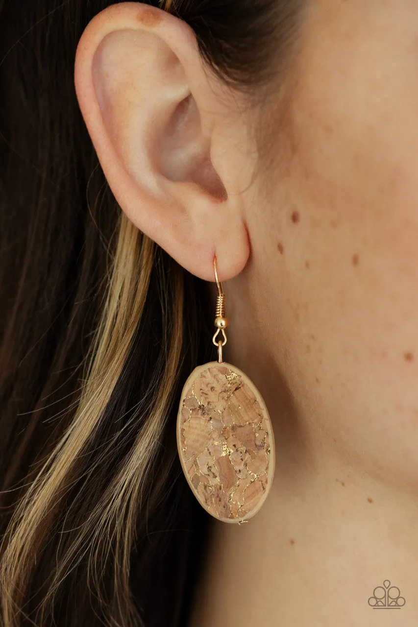 Nature's Finest - Gold - Metallic Flecked Cork Paparazzi Paparazzi Short Necklace