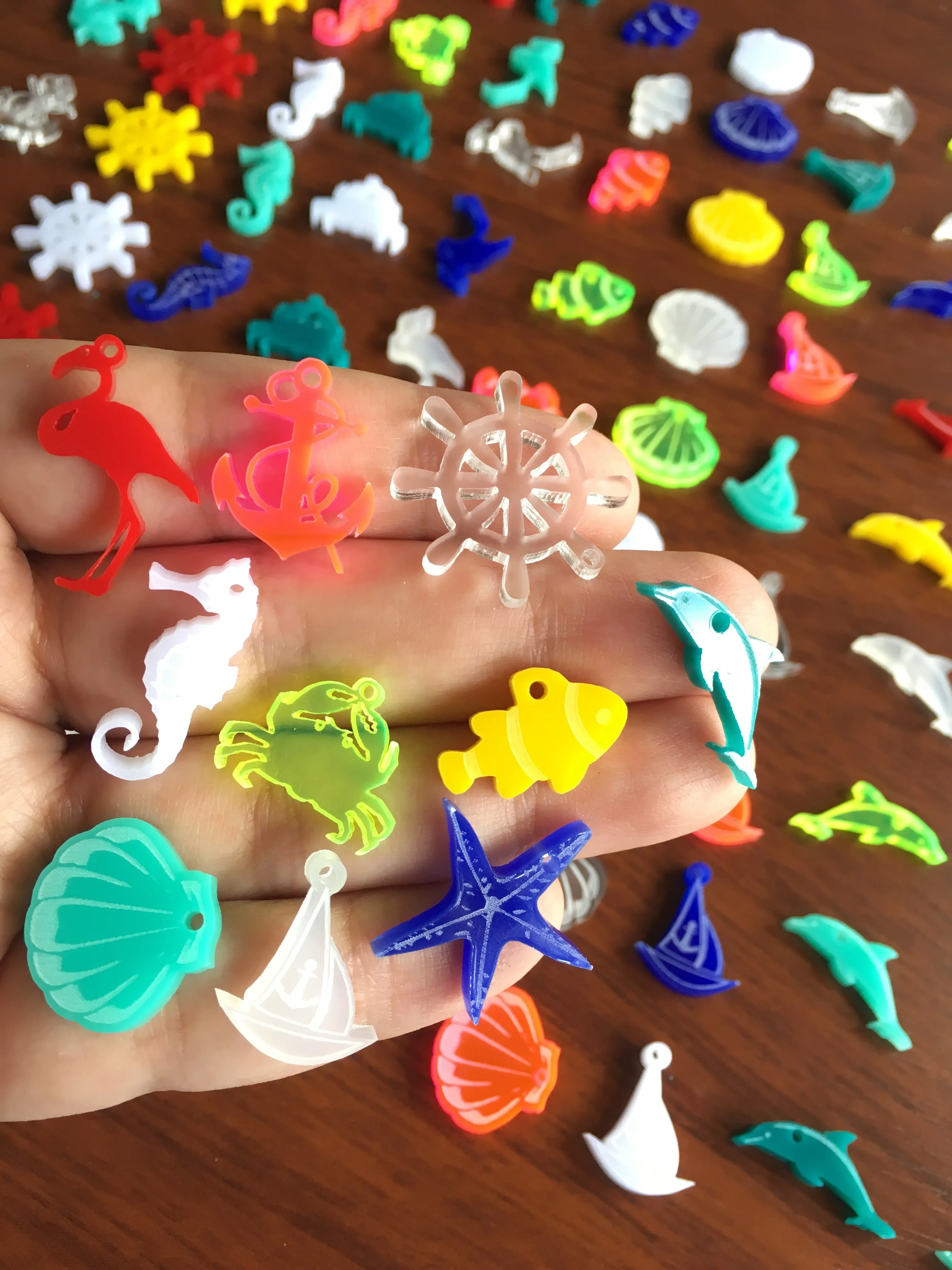 Ocean Charms / 10 Pieces, 20-25mm